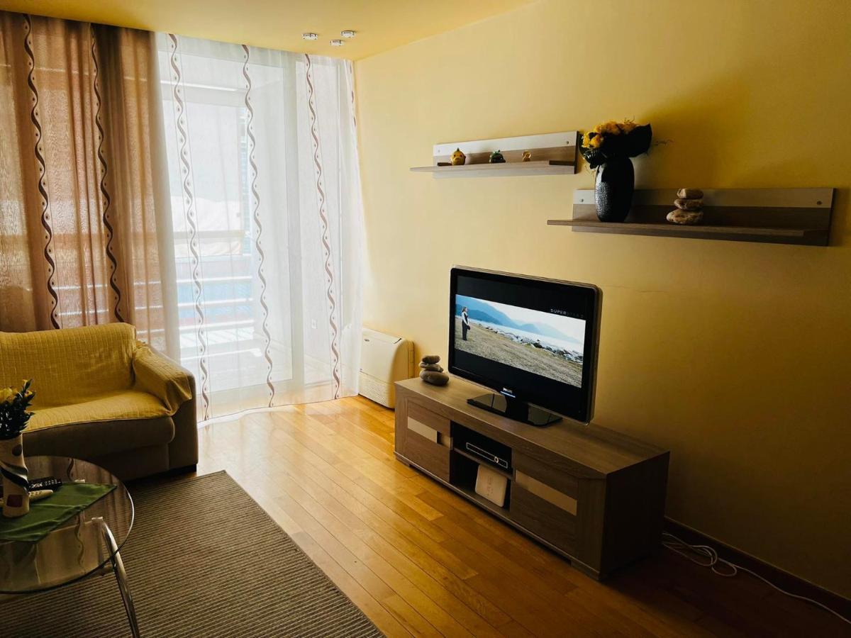 'M&M' Two Bedroom Apartment In Center Of Будва Екстер'єр фото